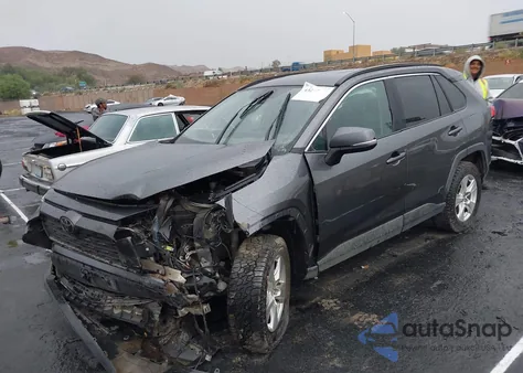 2021 Toyota Rav4 Xle из США, поврежденный, VIN 2T3W1RFV8MC100106